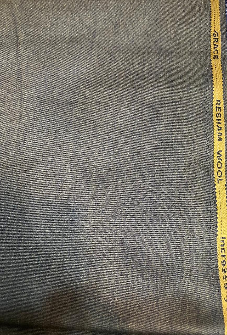 Grace RESHAM WOOL (deep moss green)